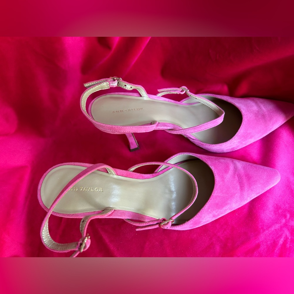Ann Taylor slingback heel - Picture 3 of 9